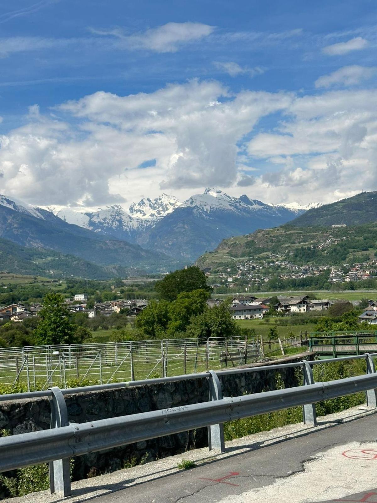 Maison Clair Vda Gressan N 0094 Aosta Szoba fotó